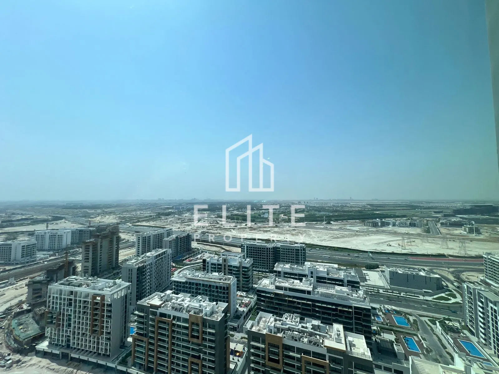 FAIRMONT RESIDENCES