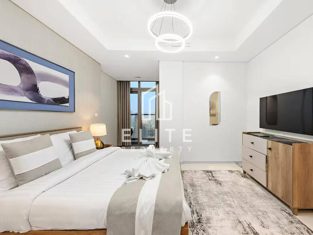 FAIRMONT RESIDENCES