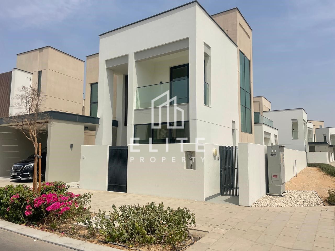 CORNER UNIT | BEST LOCATION ON THE MASTER PLAN