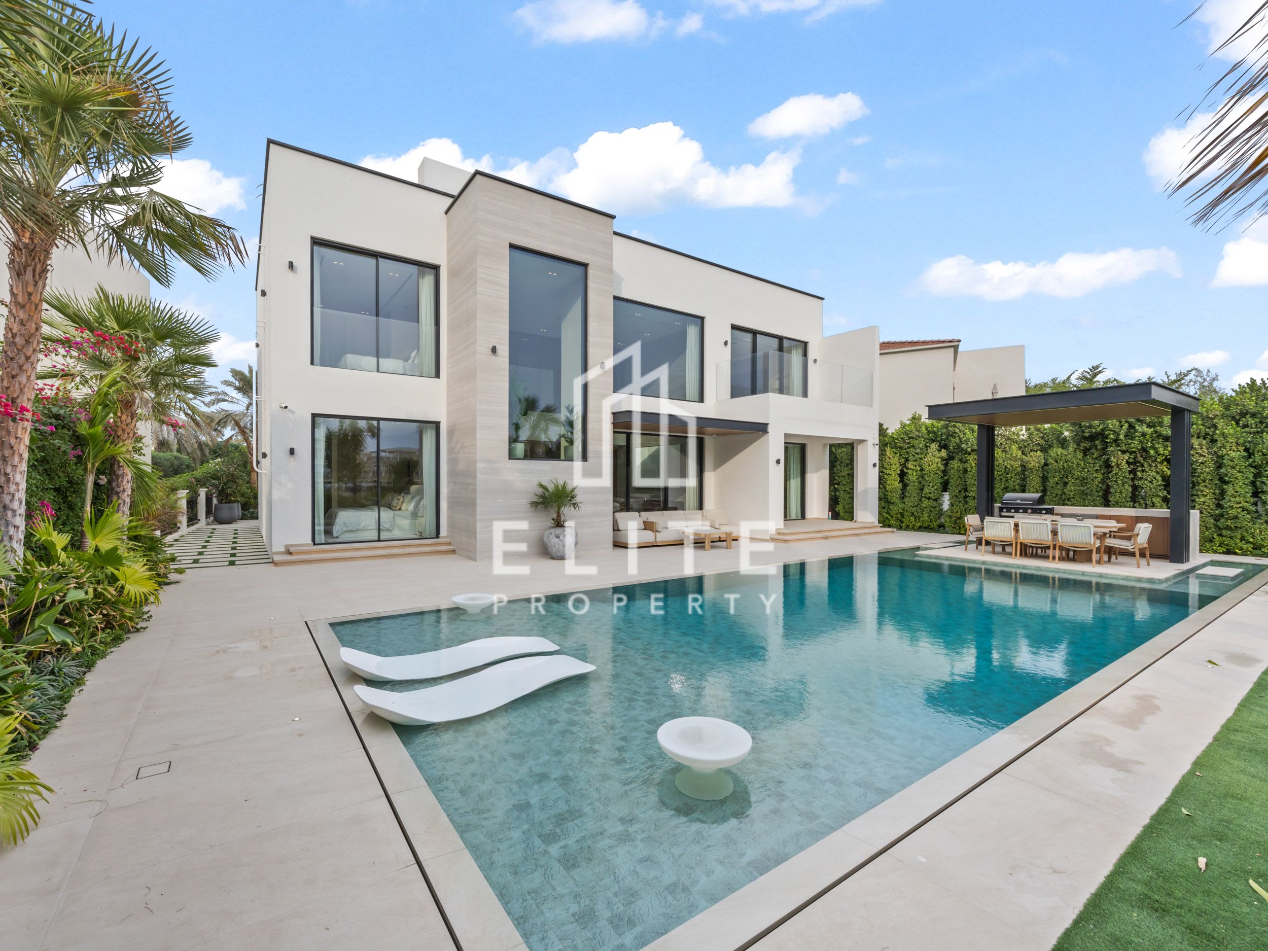 Fully Renovated | Lake View | Fully Furnished