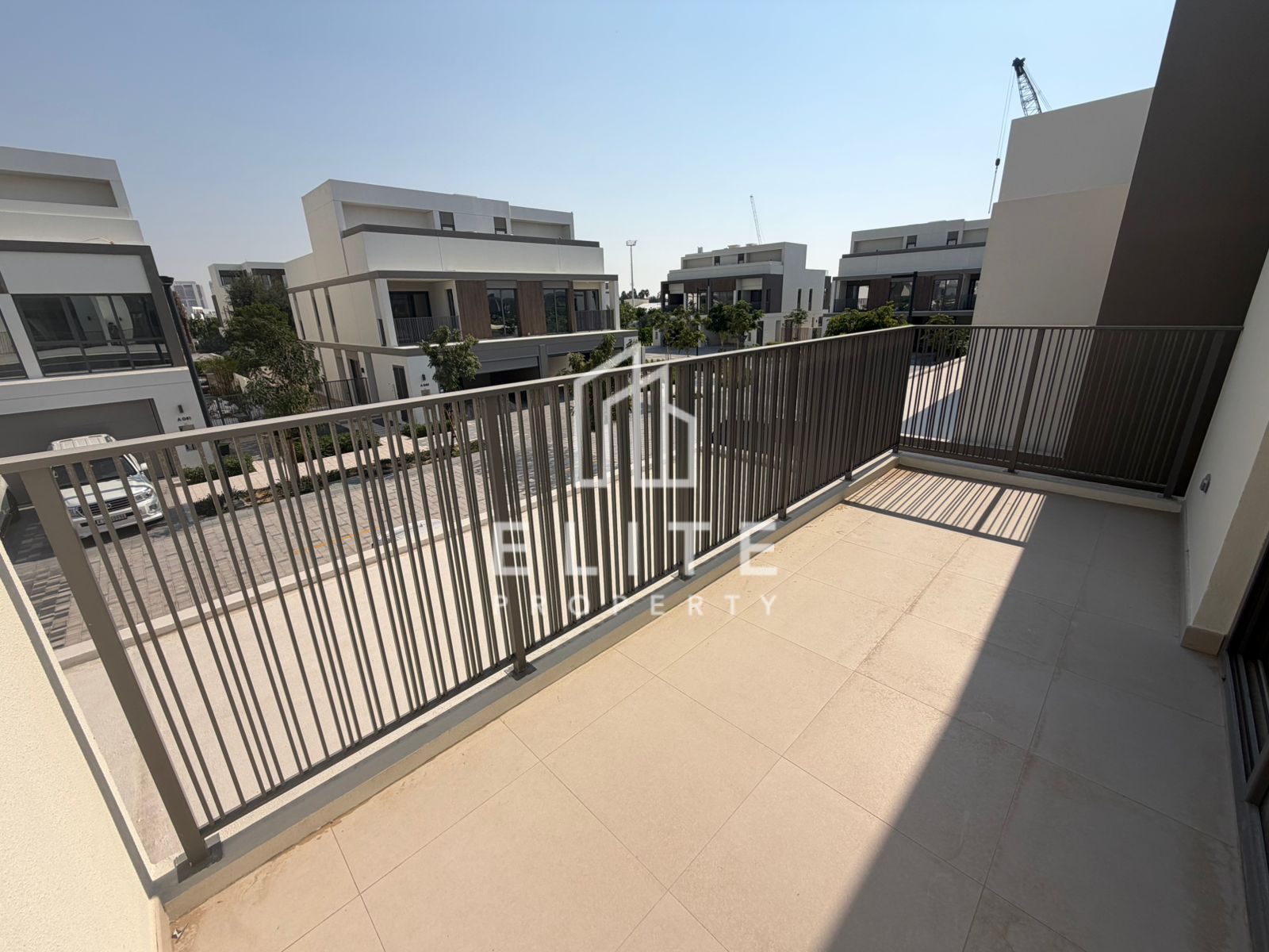 Near Park | B2B | Landscape | Aura Gardens