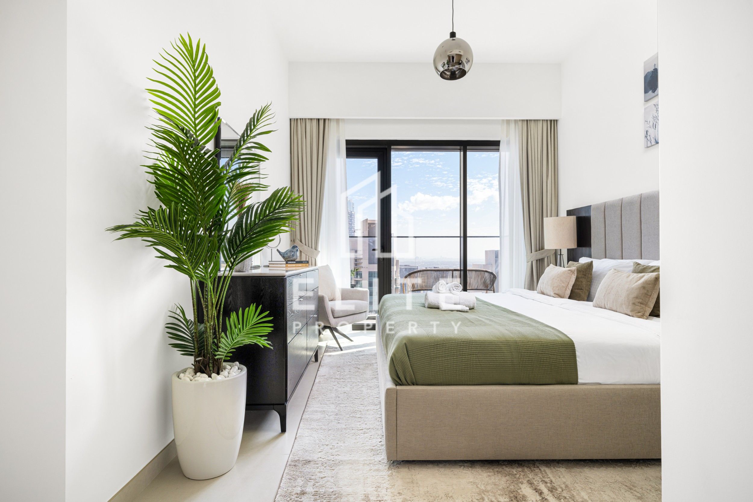 12 Cheques | Cozy 2-BR | Bills İncluded