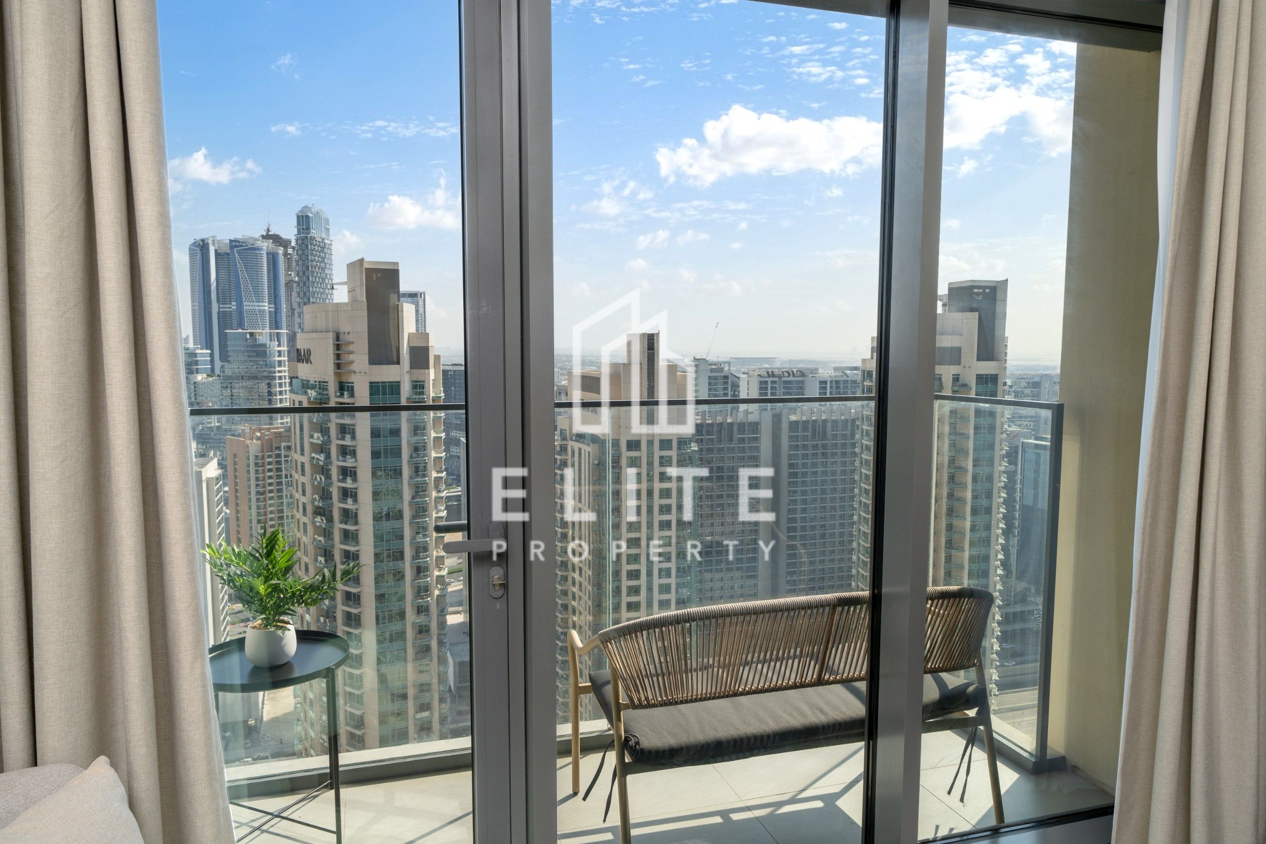 12 Cheques | Cozy 2-BR | Bills İncluded