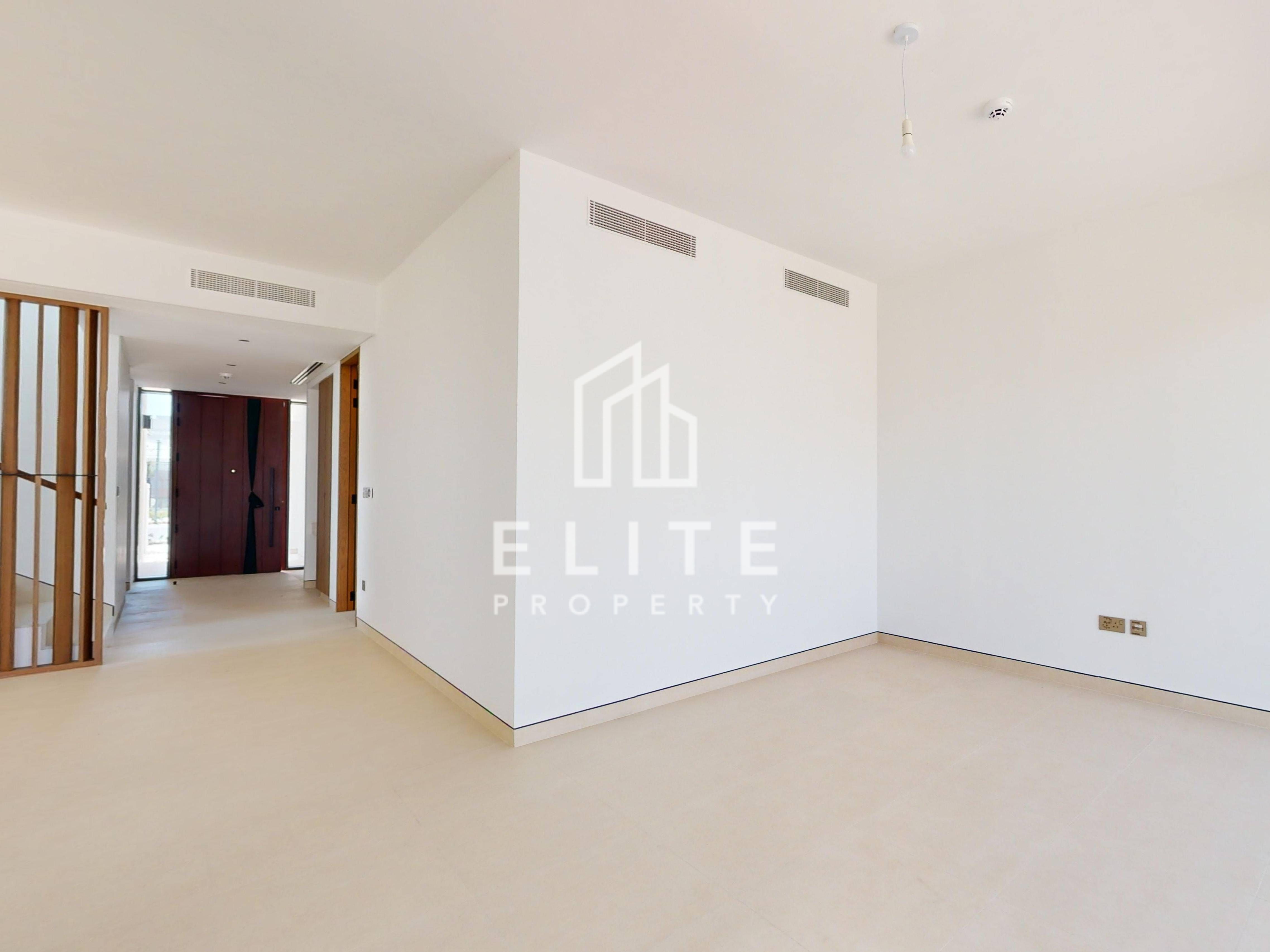 Single Row | Closed Kitchen | Extended Layout