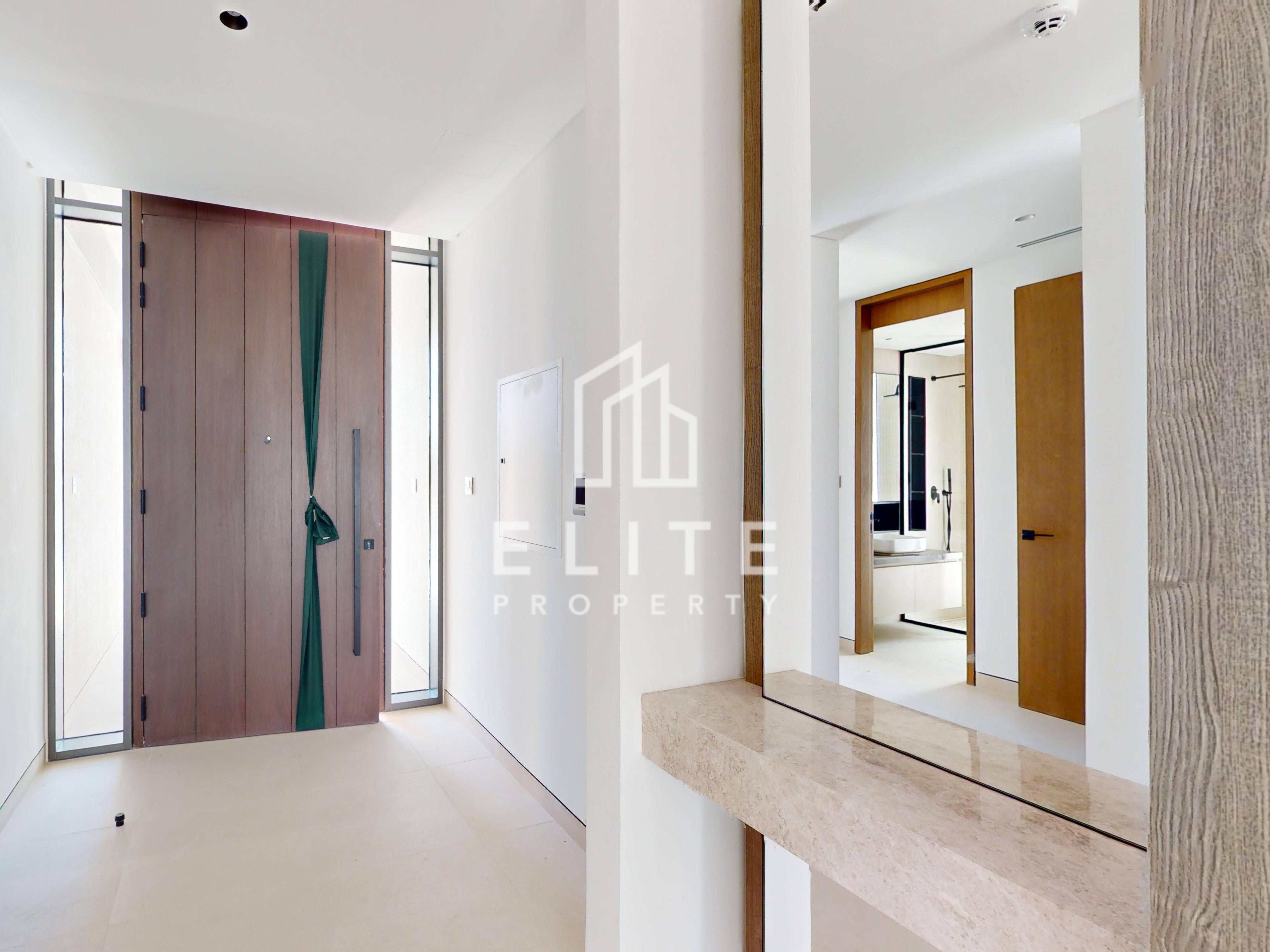 Single Row | Closed Kitchen | Extended Layout