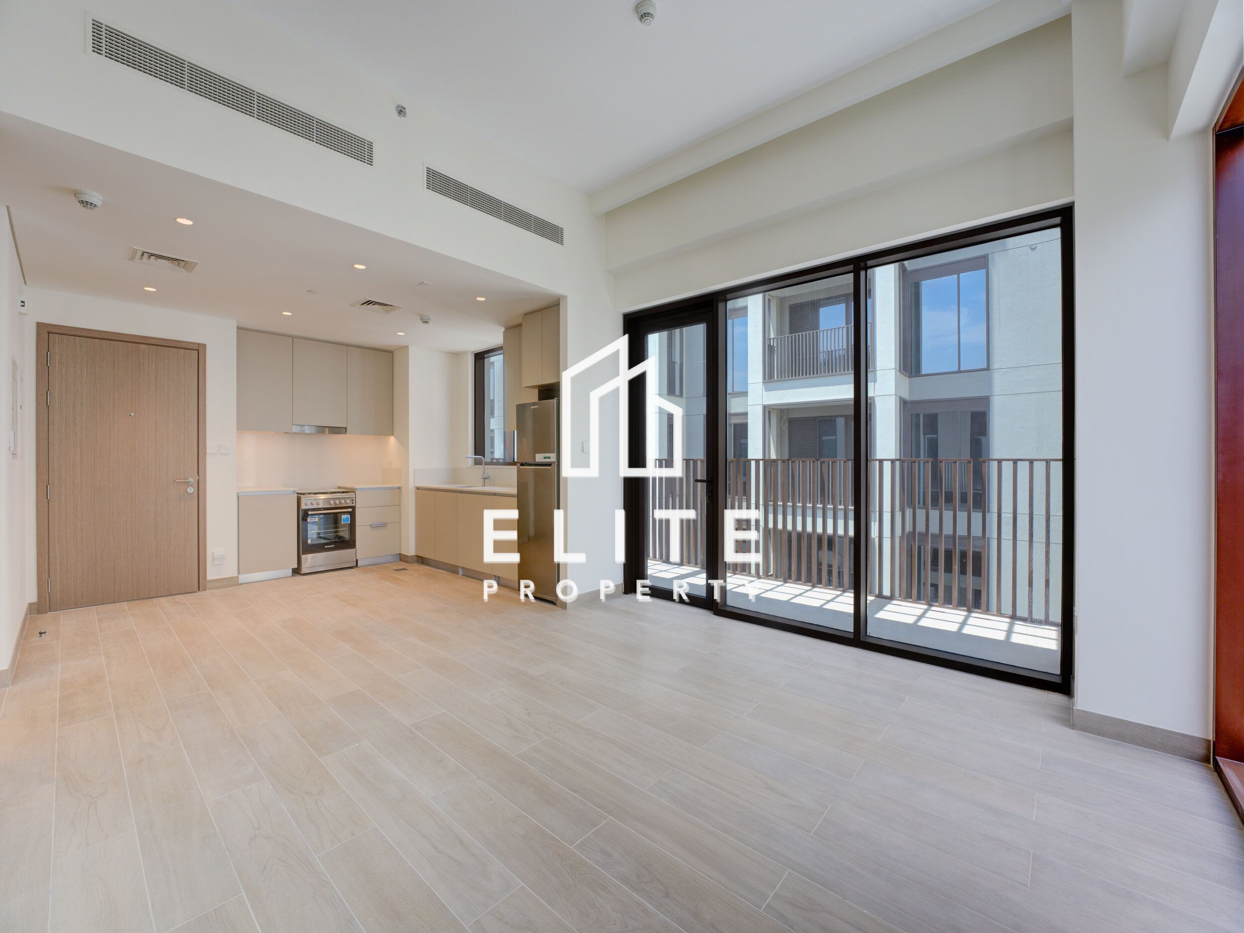 MULTIPLE CHEQUES I CORNER UNIT I BEACH ACCESS