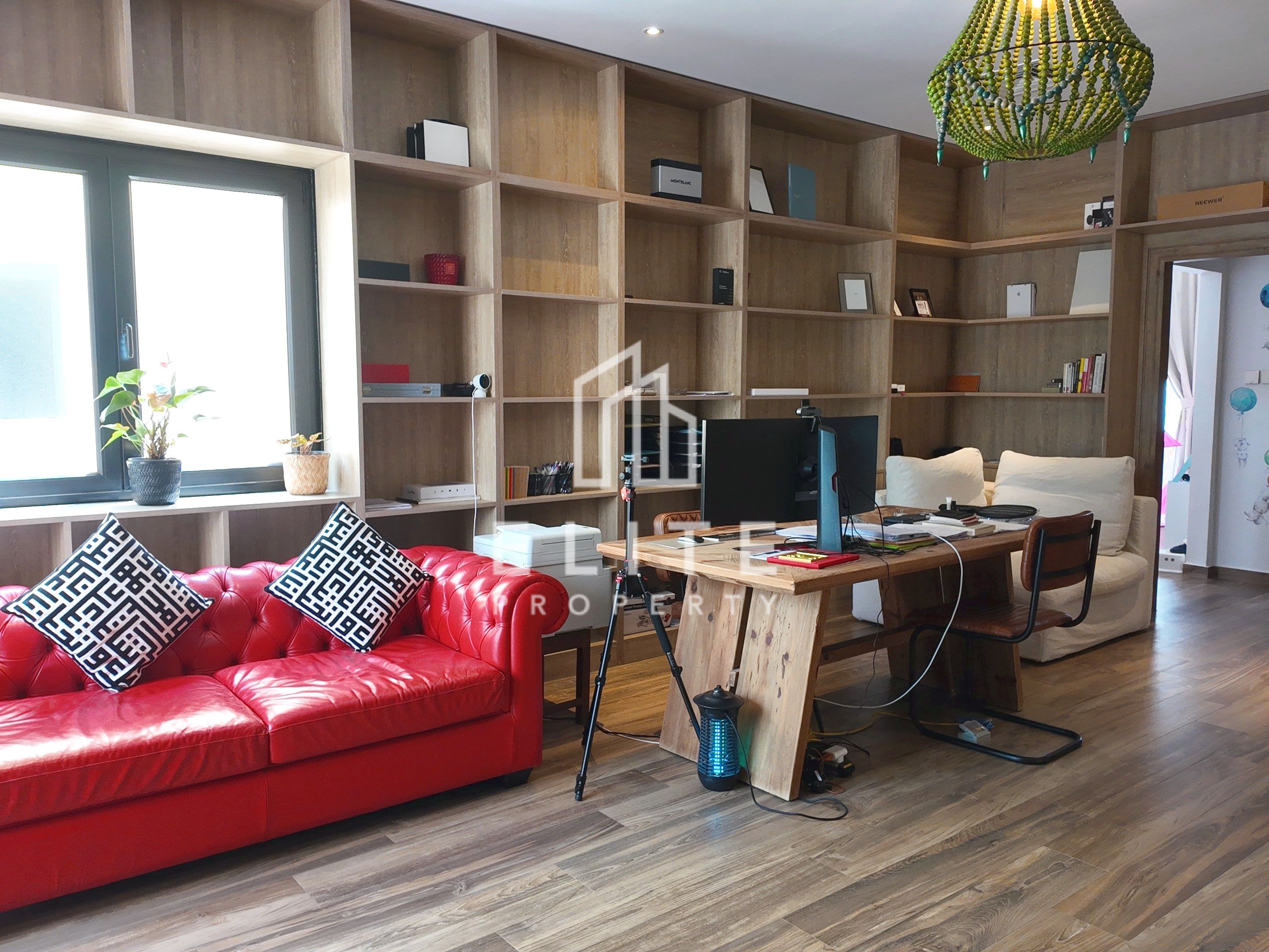 One of a Kind Upgrade | Exclusive Family Townhouse