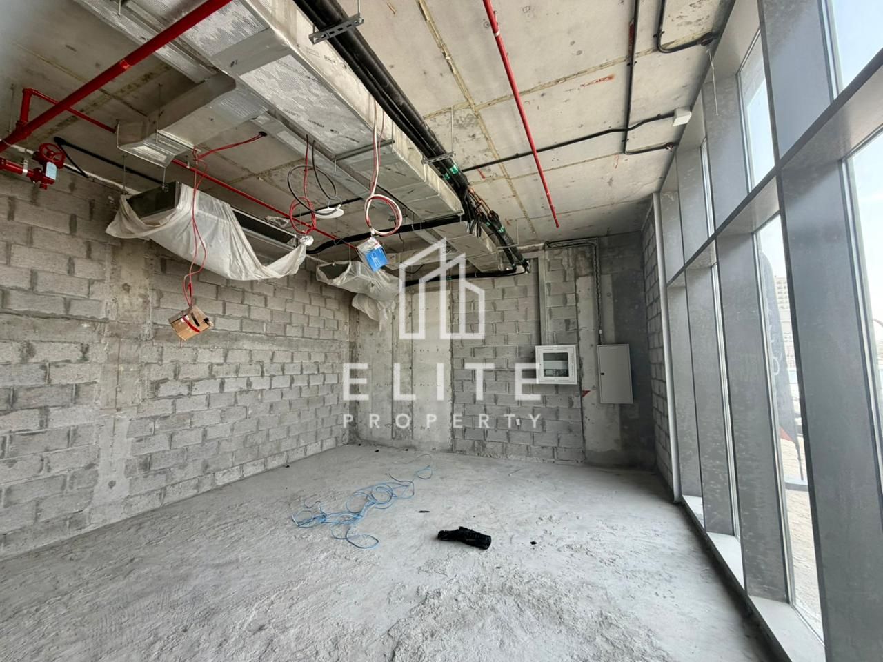 Great Location | Next To Metro | Retail Space