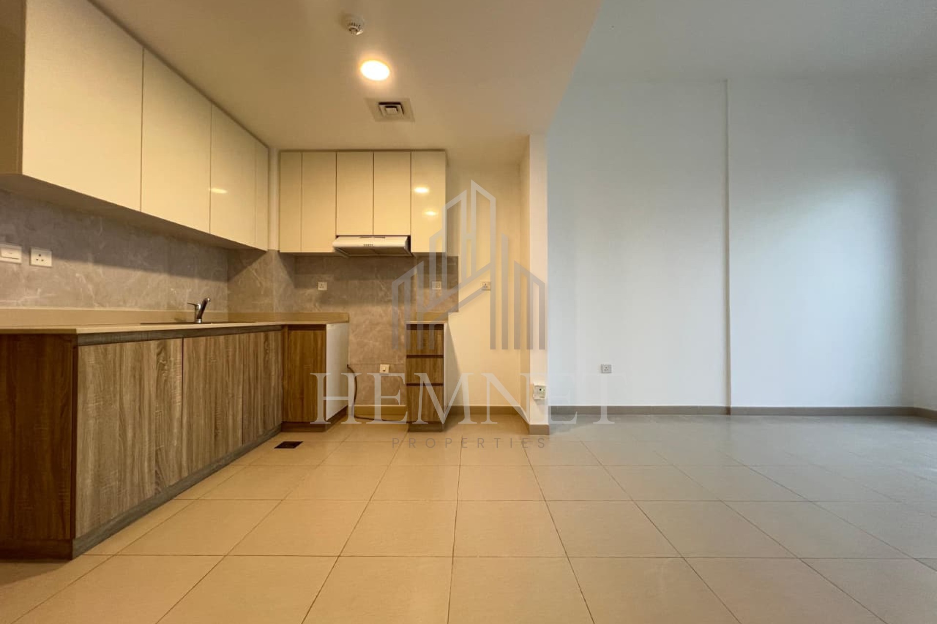 Unfurnished |  Park view | Available Late December - Image 2