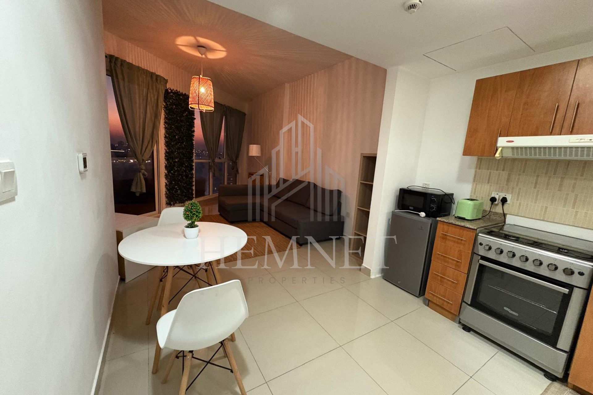 Motivated Seller|Vacant on Transfer|Genuine Resale - Image 2