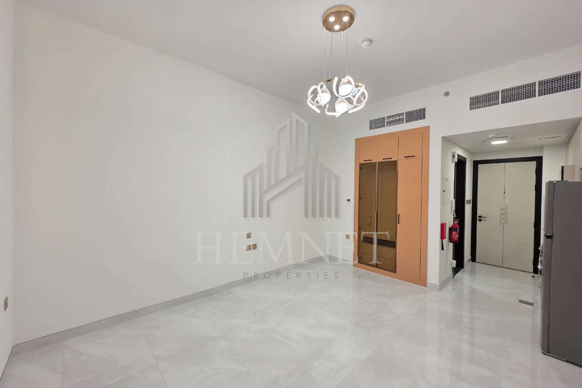 High Floor | Miracle Garden View | Vacant - Image 3