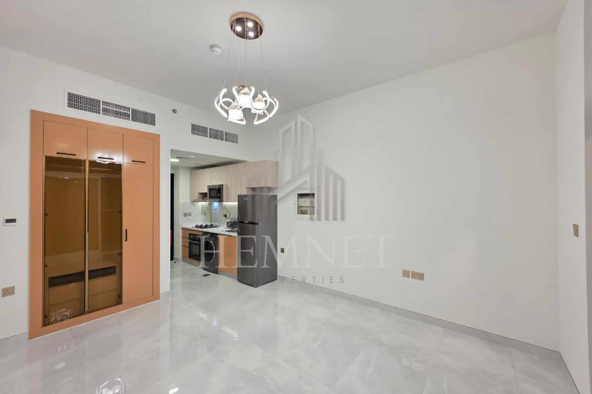 High Floor | Unfurnished | Vacant - Image 2