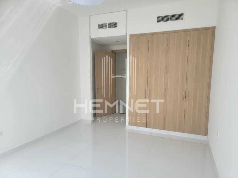 Corner Unit | Flexible Payments | Vacant - Image 2