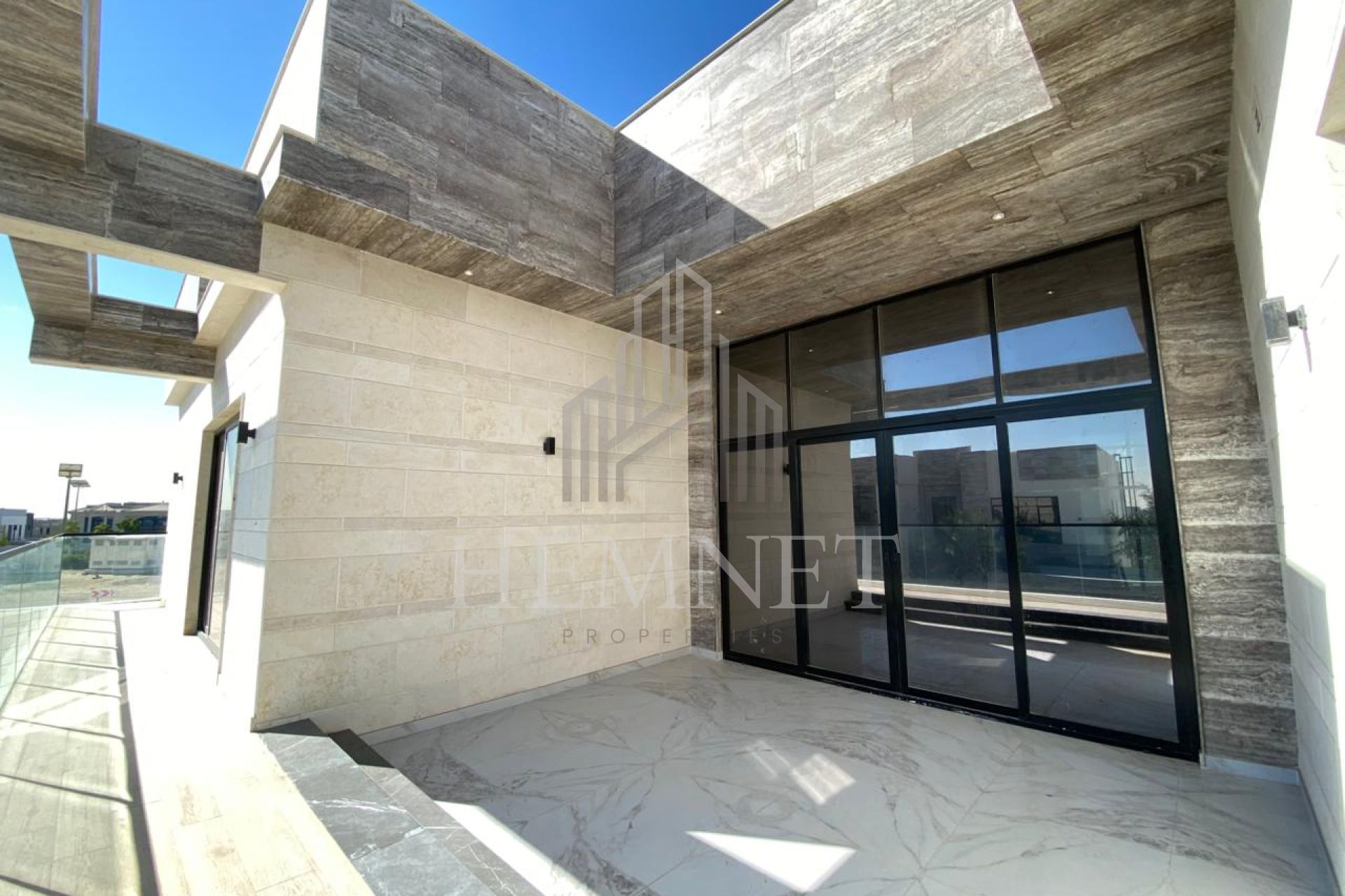 Stand Alone | Huge Layout | Maids room - Image 2