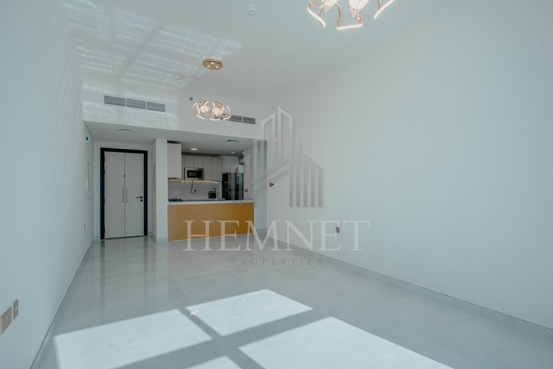 Brand New | High Floor | Vacant - Image 2