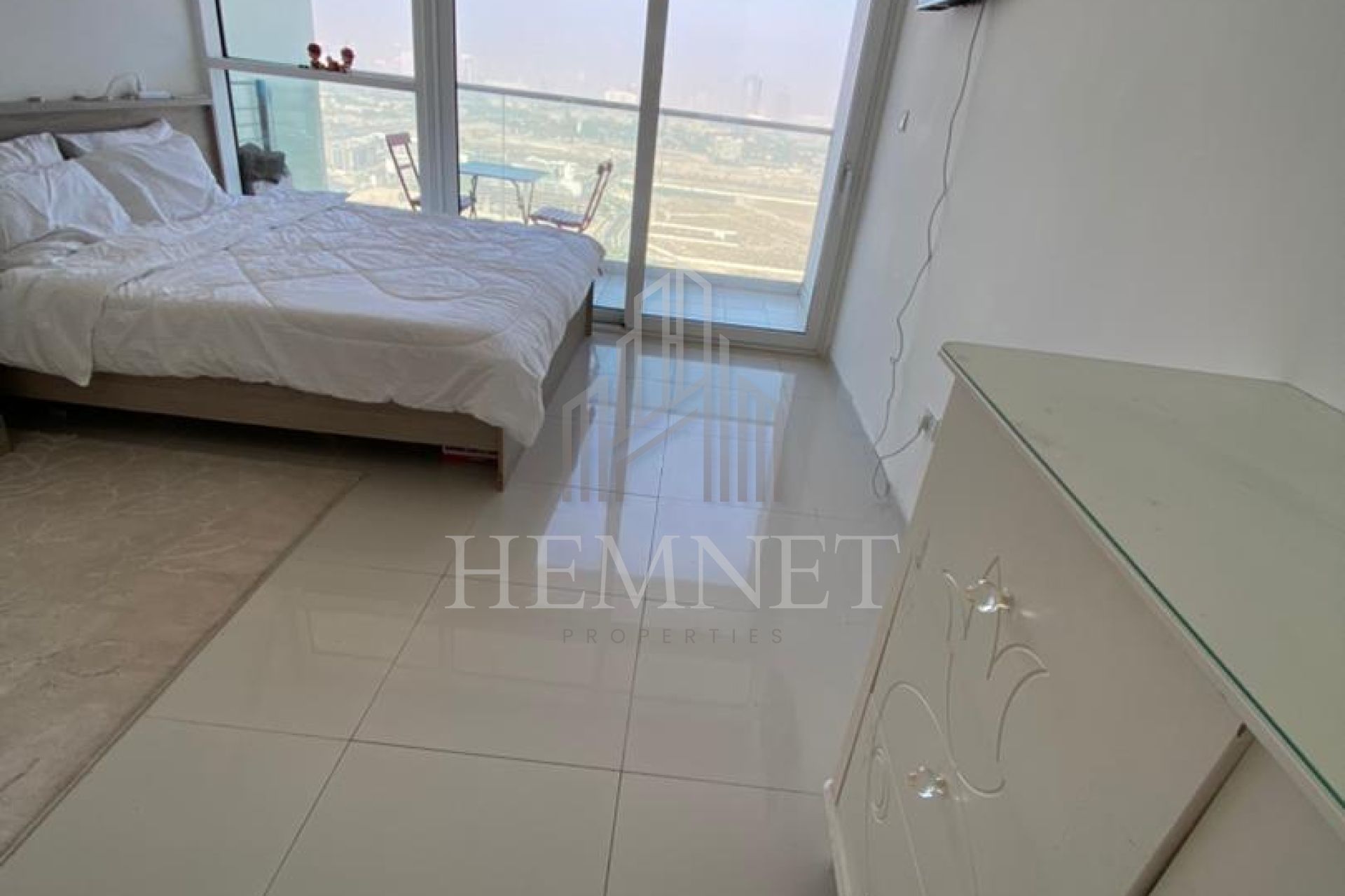 Fully furnished | High Floor | Vacant on 26th Feb - Image 3