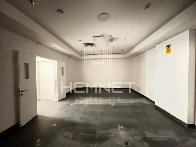 Retail Ready | Prime Location| Whole Shop - Image 3