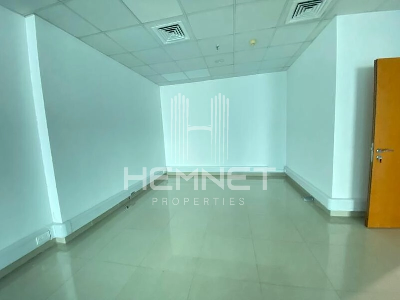 Top-Tier Office Location | Ready to use - Image 2