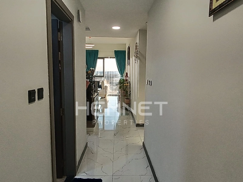 Corner Unit | Fully Furnished | Vacant | Brand New - Image 2