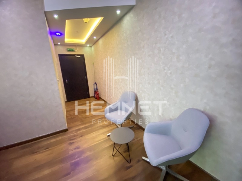 Prime Business District | Luxury Fitted Office - Image 3