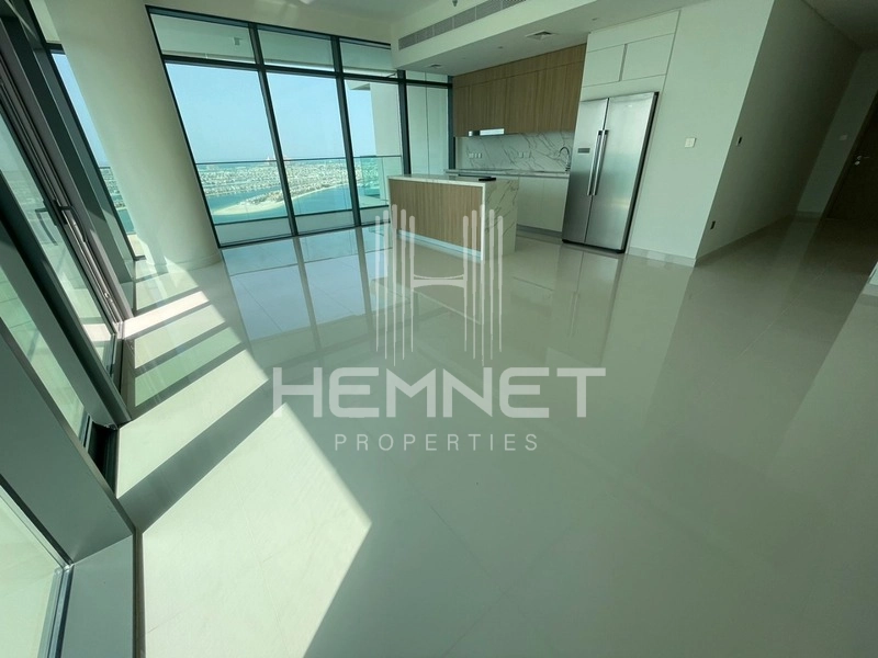 Full Palm View |Ready to Move In |High Floor - Image 2