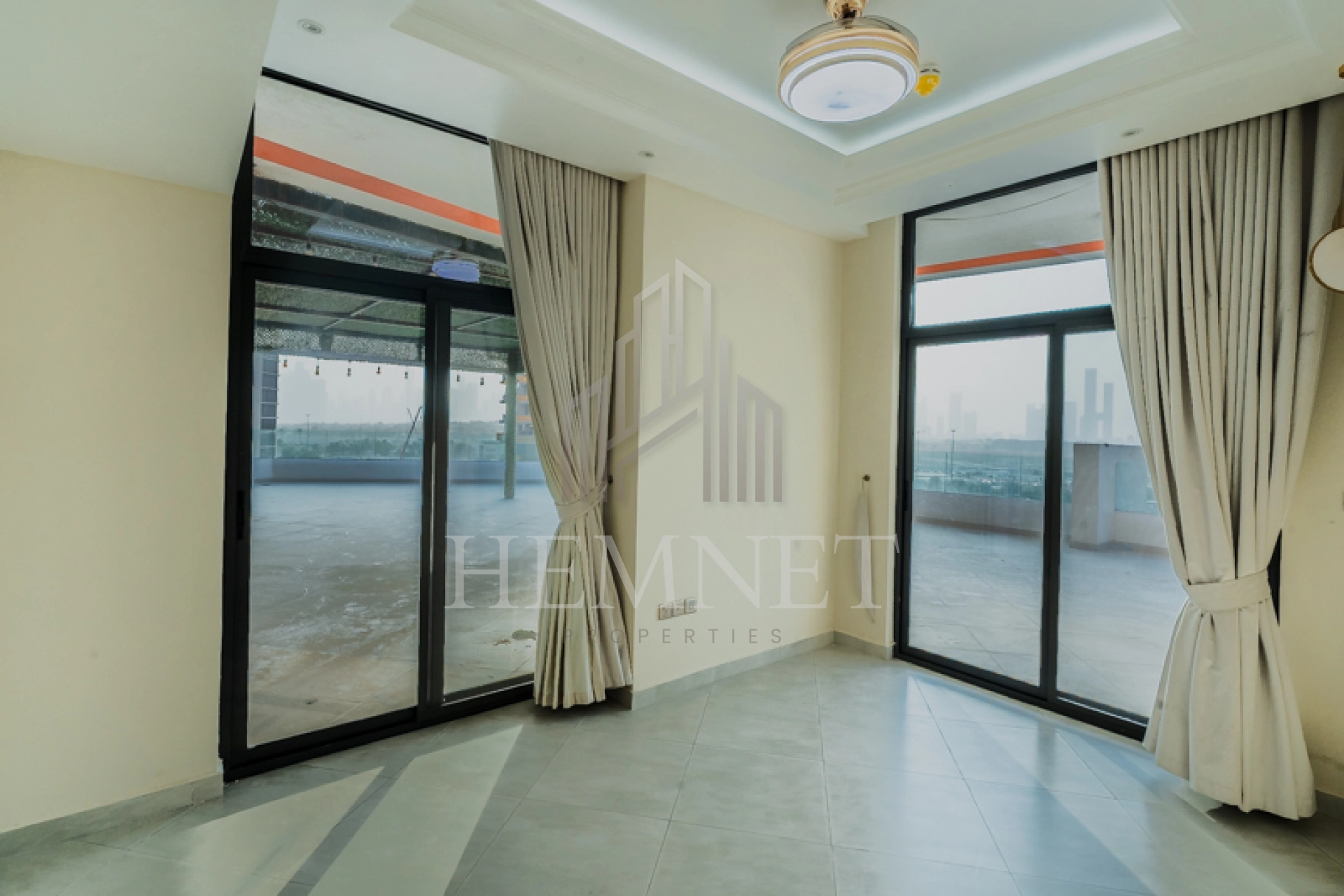 2,000sqft terrace | Genuine Resale | Vacant - Image 2