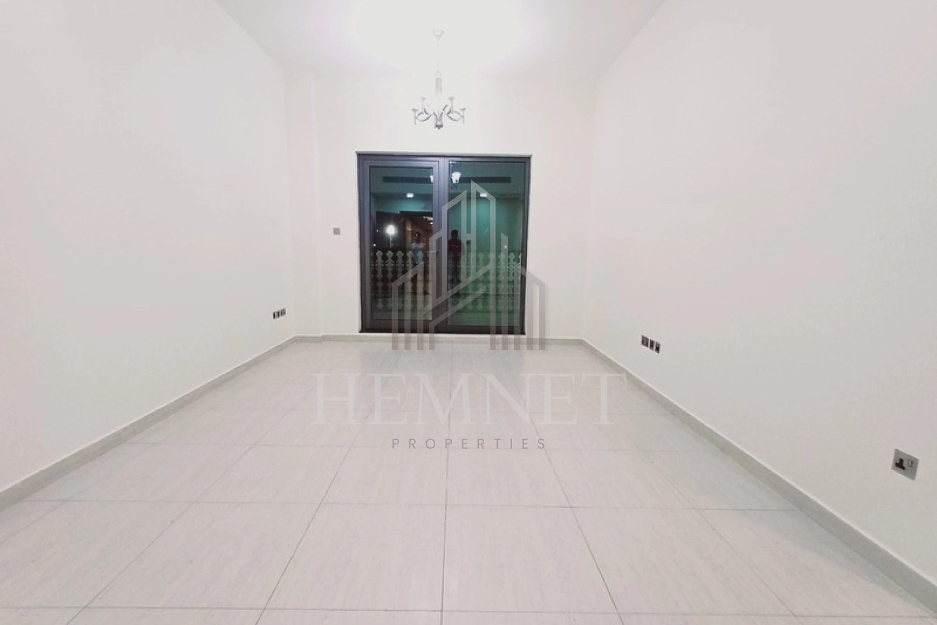 Best Price | Close to  Metro| Ready to Move in - Image 2