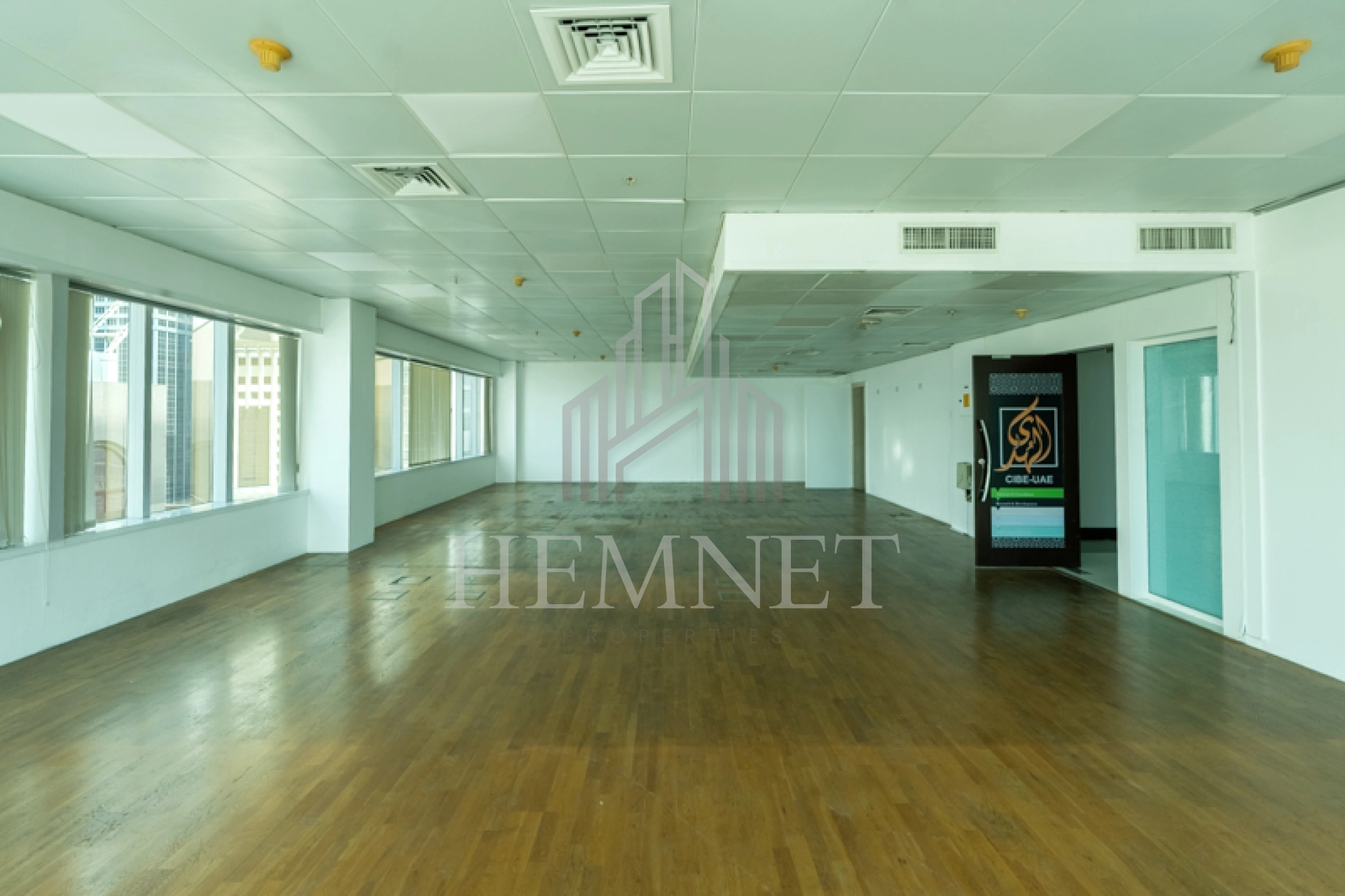 Sheikh Zayed Road | Ready-to-Use Office Space - Image 3