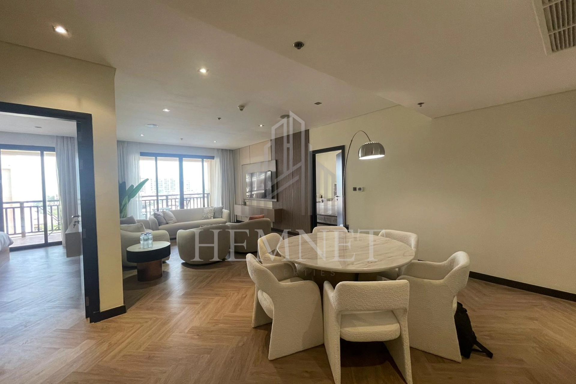 Fully Furnished | Beach Access | Ready to move in - Image 3