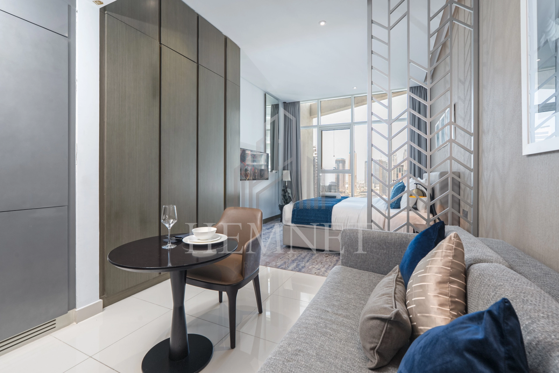 Genuine Resale | High Floor | Luxury Apartment - Image 2