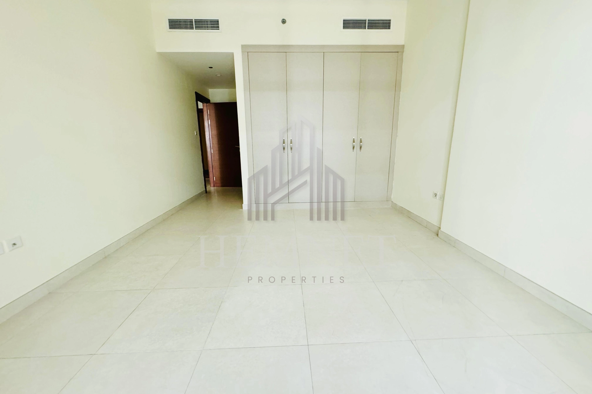 Vacant | Ready to Move | Multiple payments - Image 2