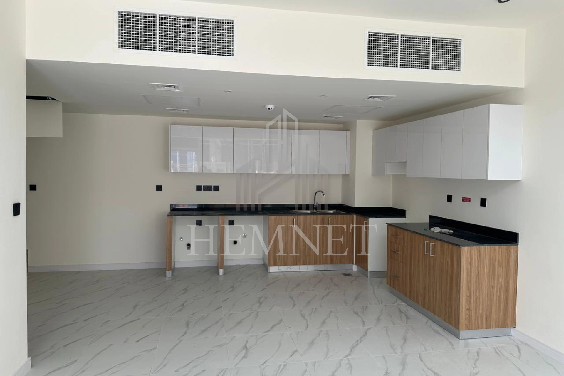 Never Occupied | Corner Unit | Near Pool - Image 3