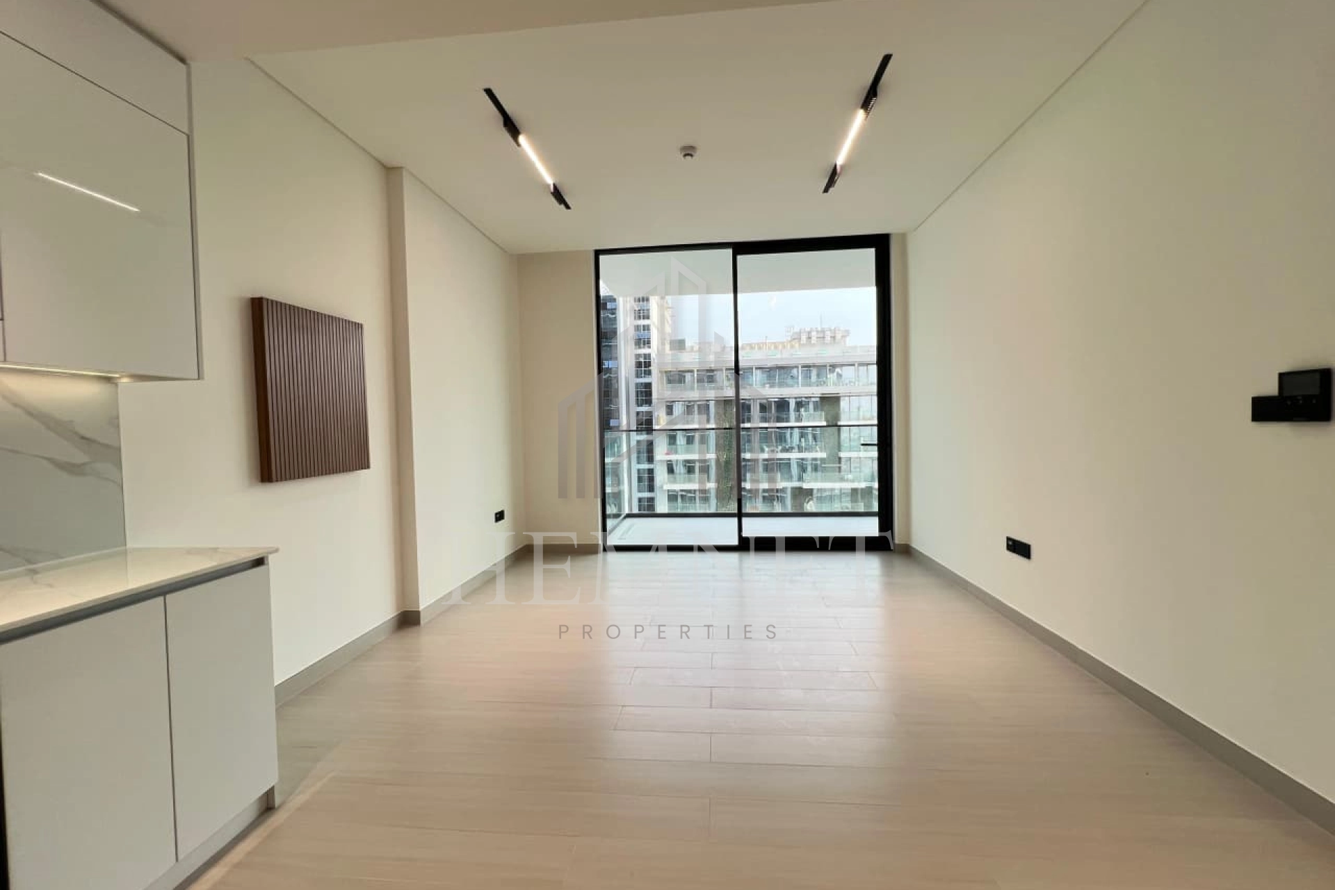 Brand New | Boulevard View | Vacant - Image 2