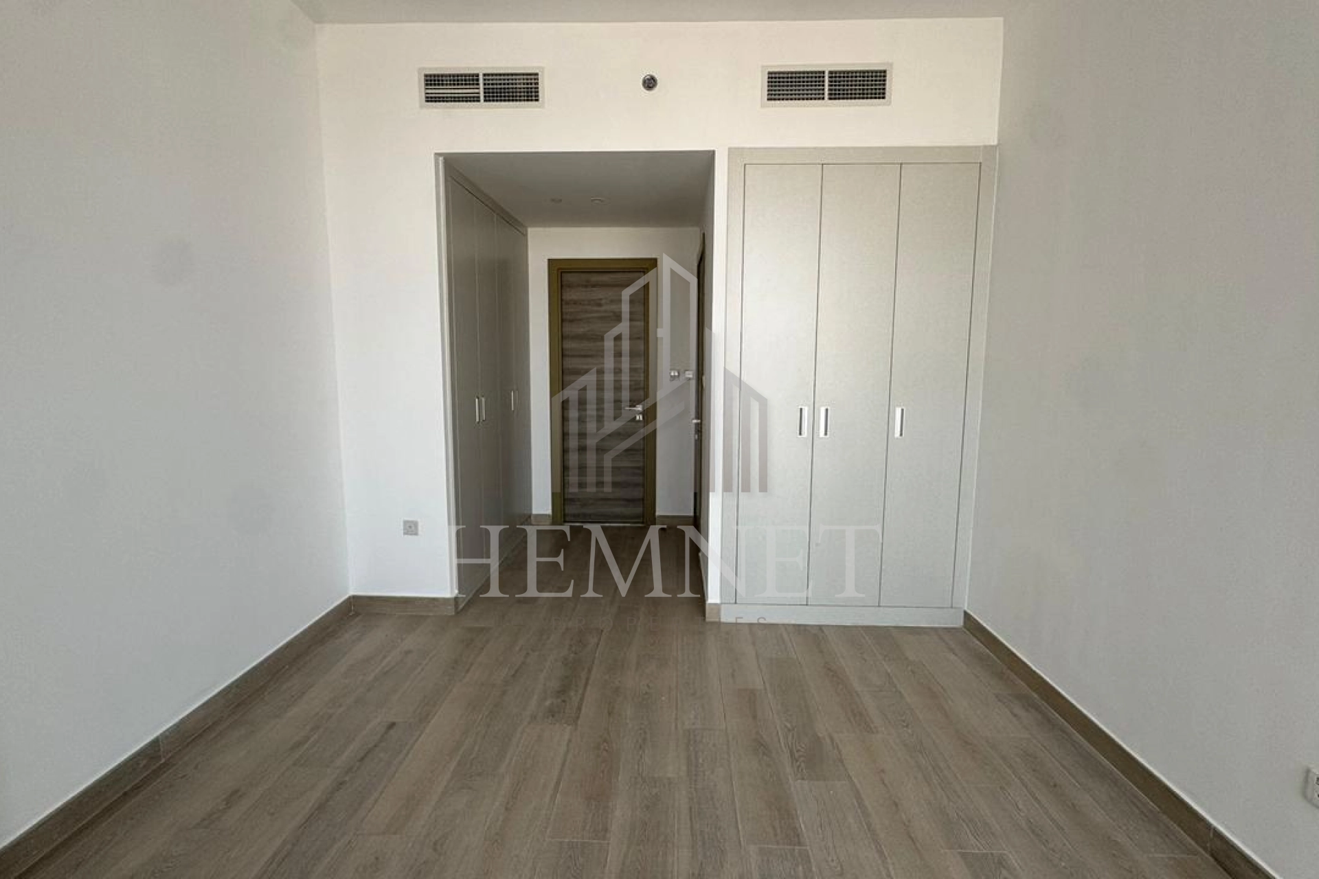 High Floor | Ready to Move In | Modern 1 bedroom | - Image 3