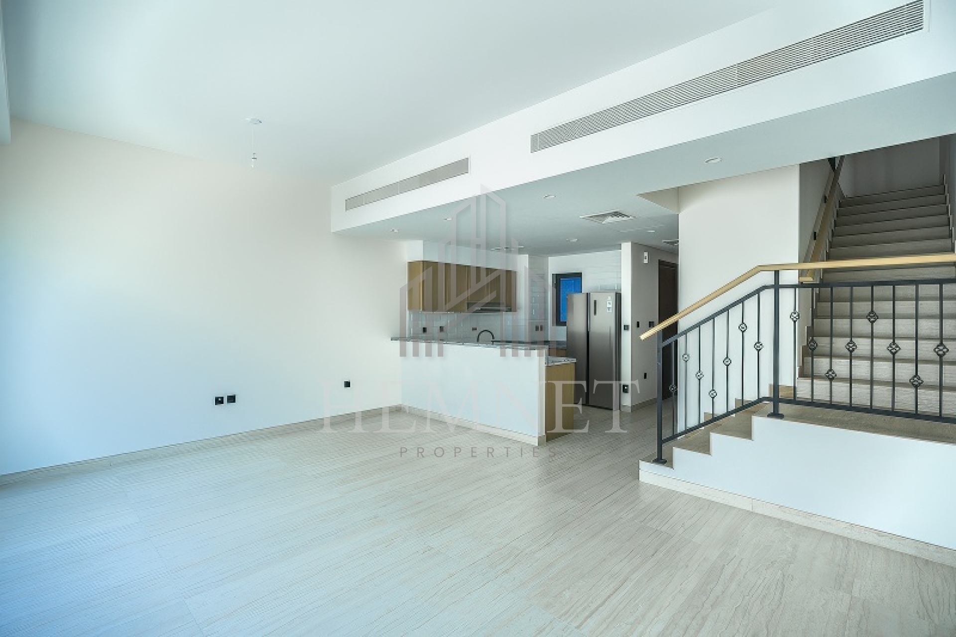 Brand New | Vacant | Ready to move in - Image 2