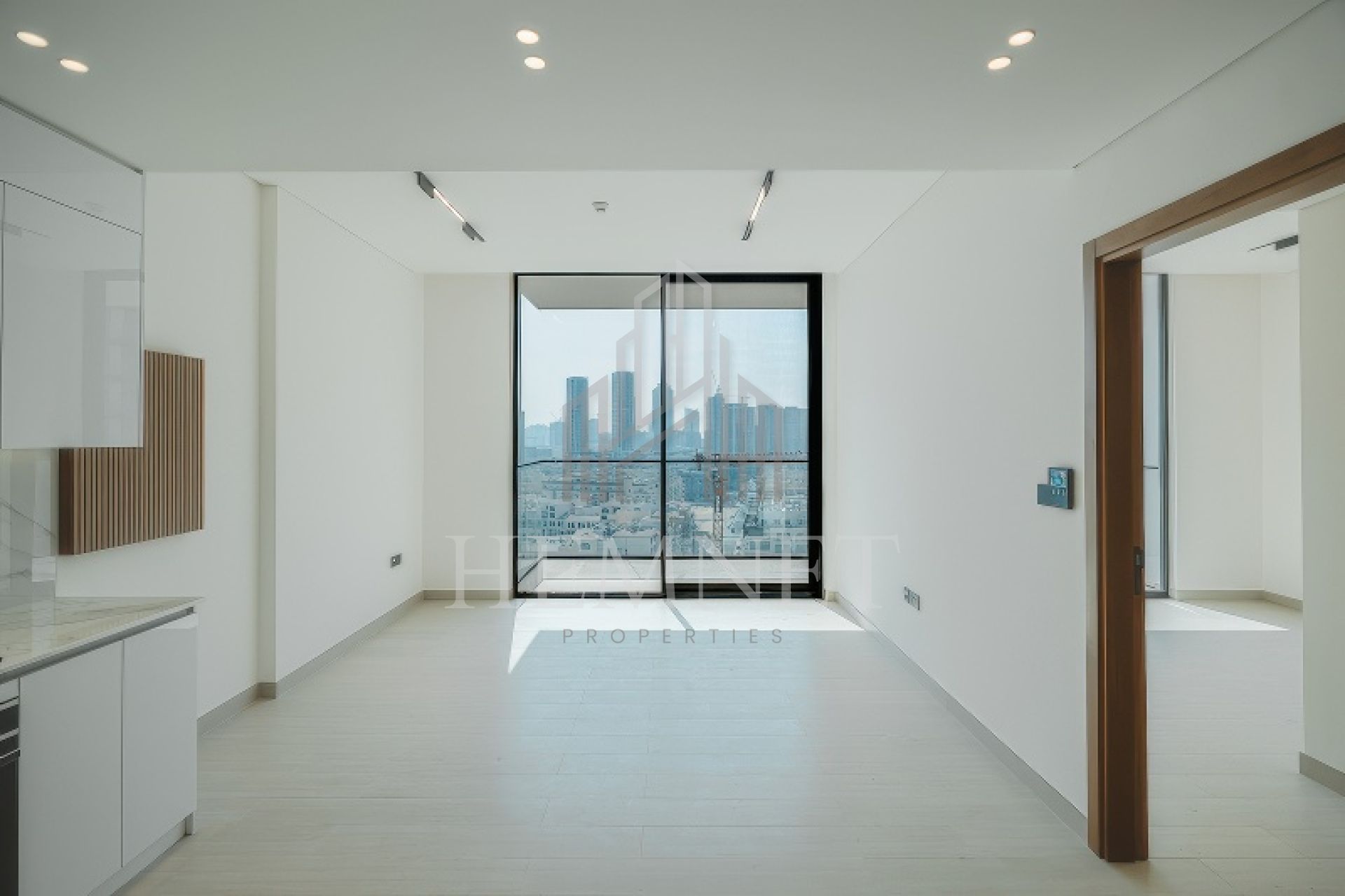 Genuine Resale | Vacant | Brand New