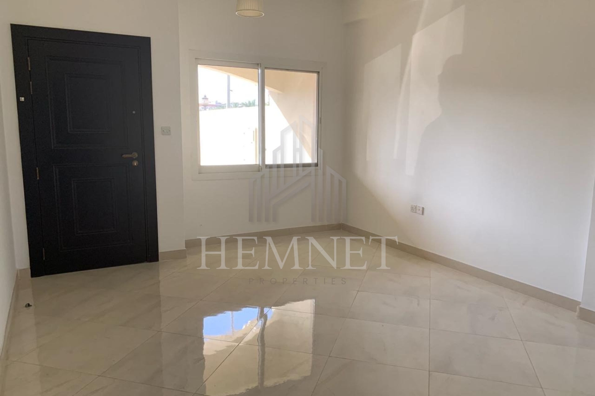 4BR + Maid | Family Community | Elegant & Spacious - Image 2