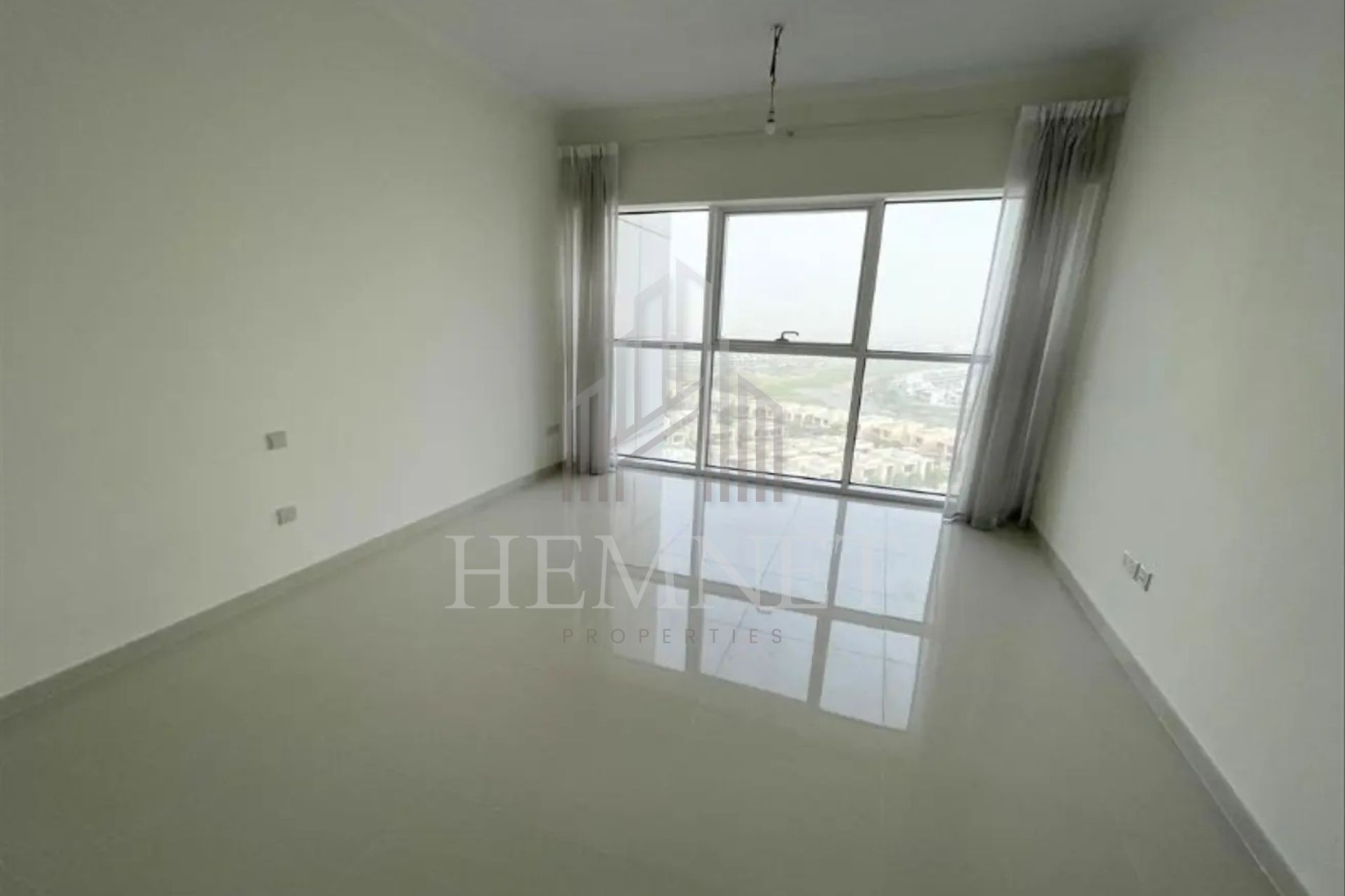 Ready to move | Open View | Spacious - Image 2