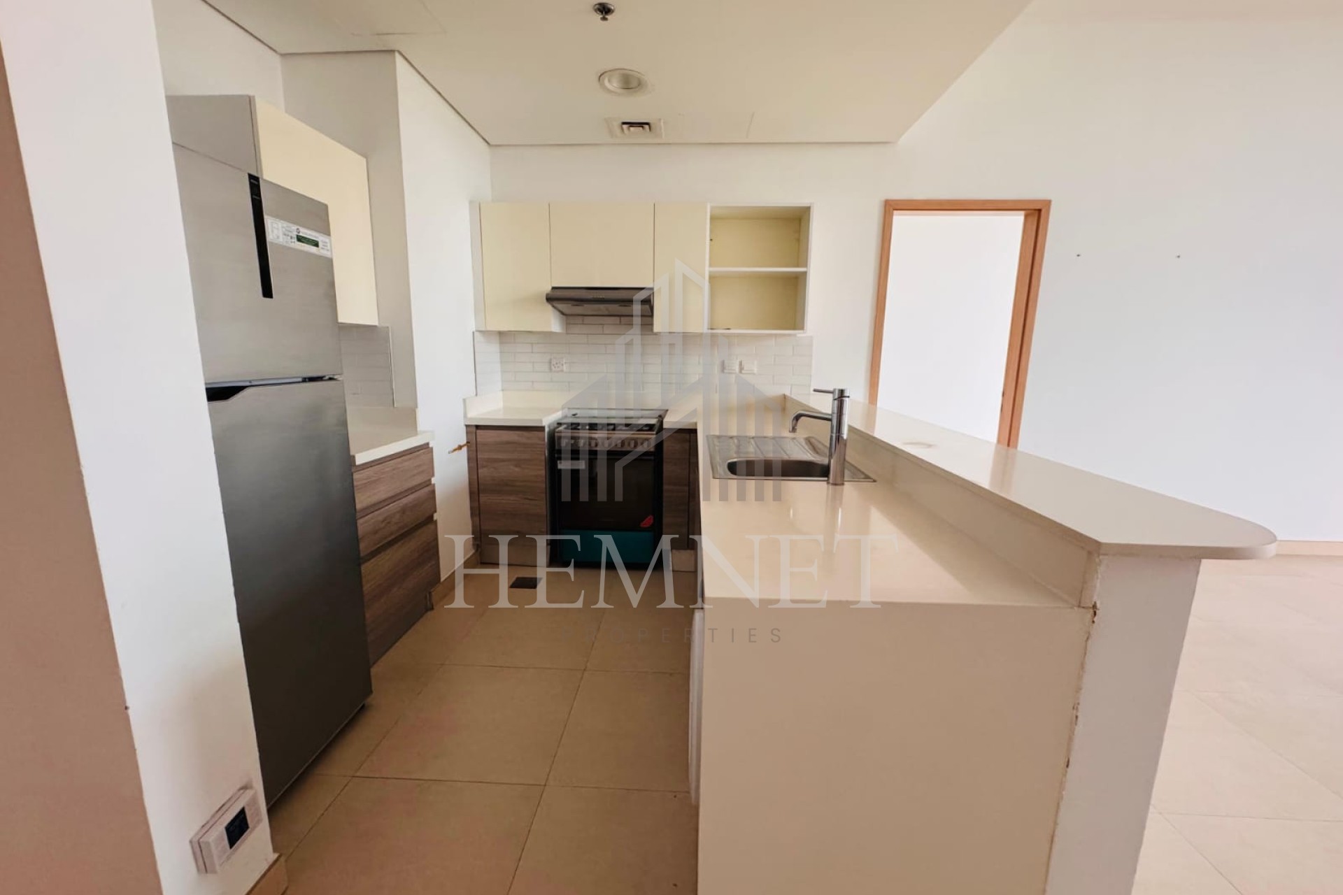 Rented | Waterfront | Luxury Finished - Image 2