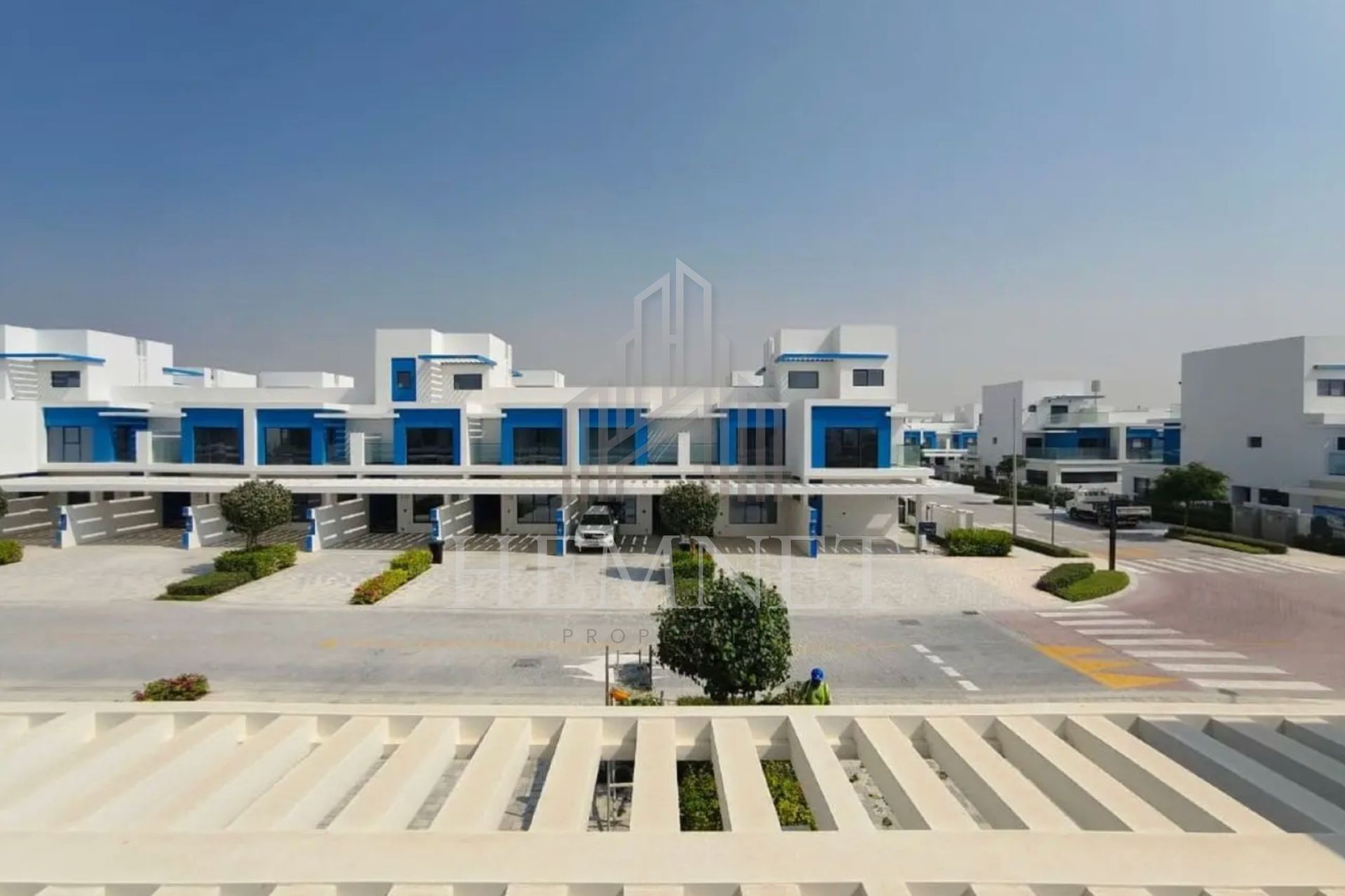 Vacant | Back to Back | Brand New