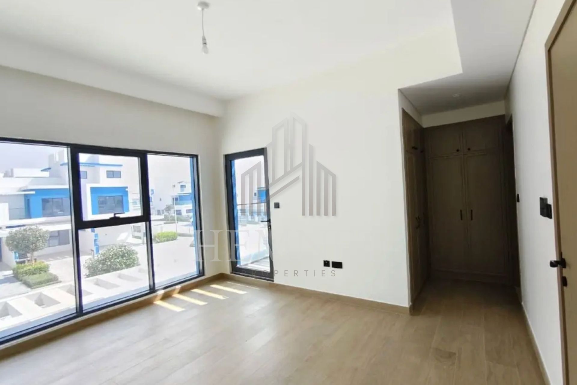 Vacant | Back to Back | Brand New - Image 3