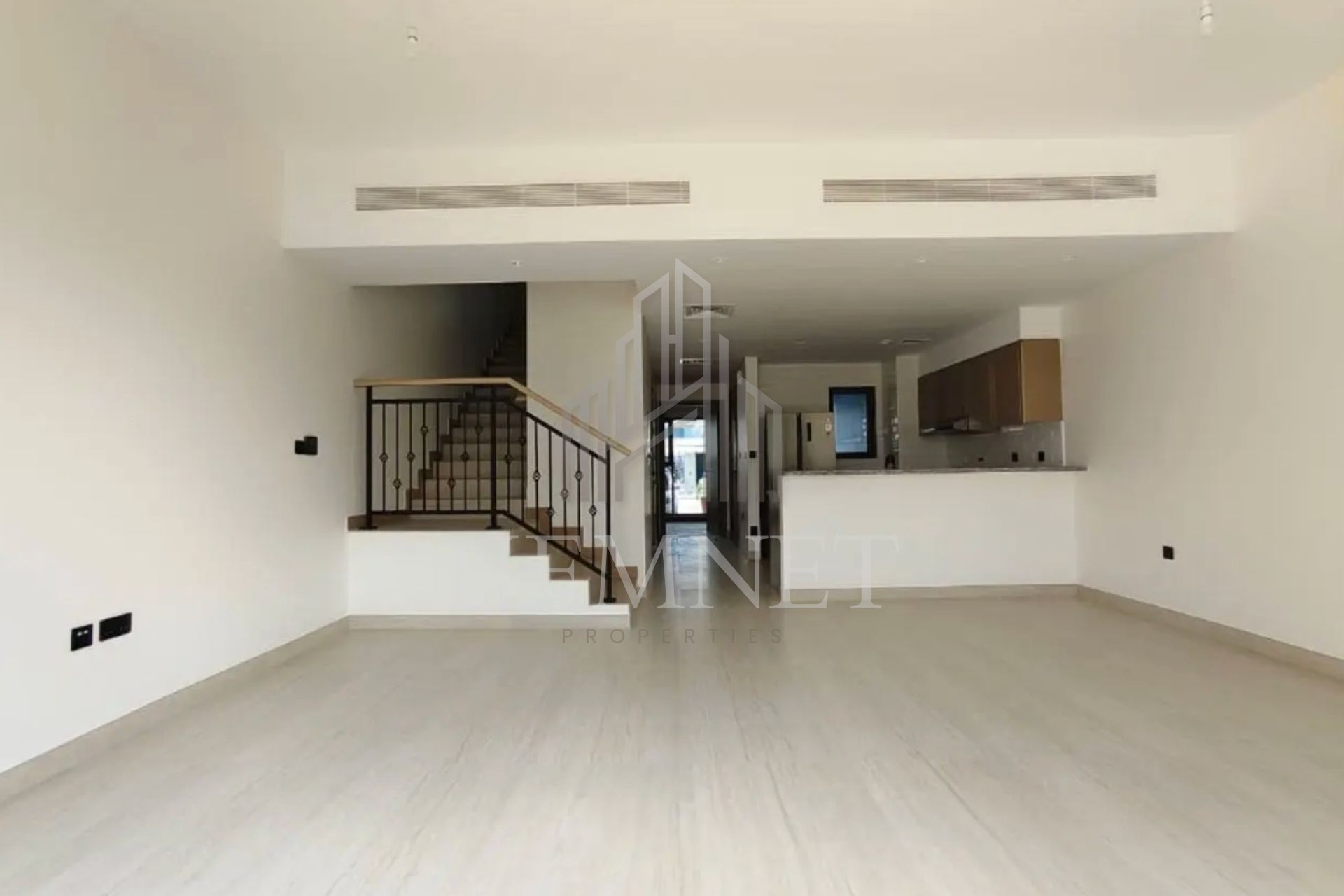 Vacant | Back to Back | Brand New - Image 2