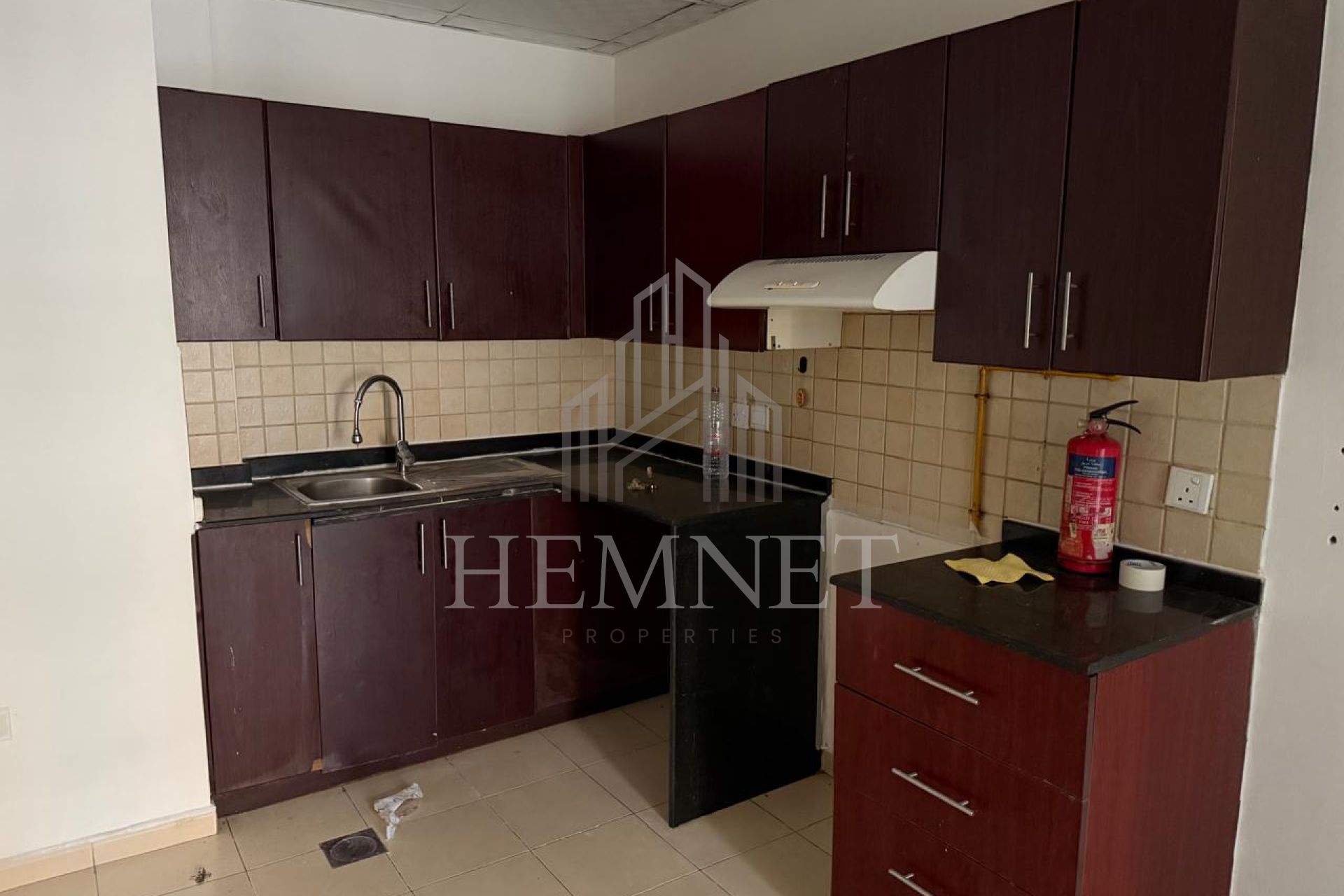 Unfurnished | Multiple Payments | Vacant - Image 2