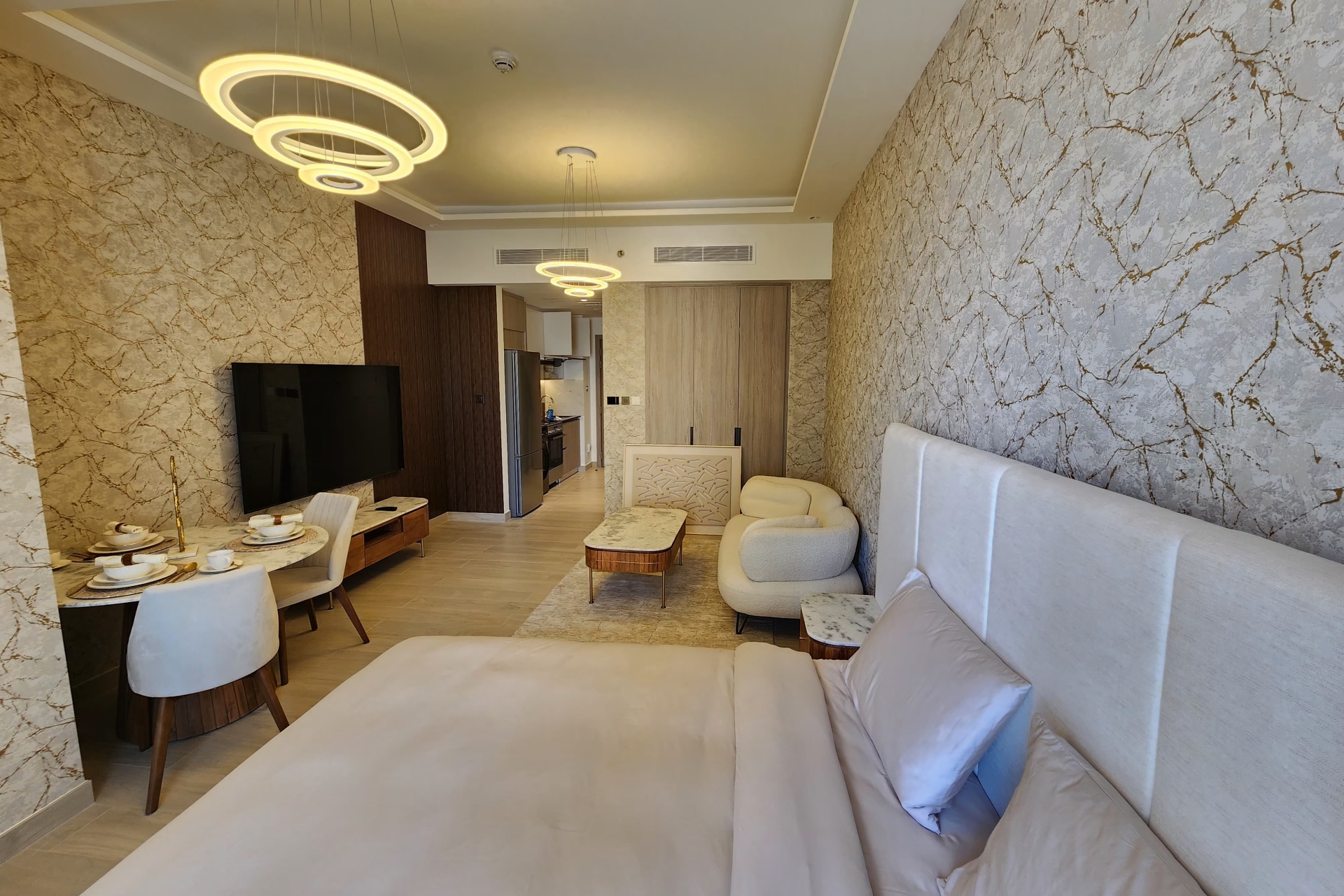 Studio Apartment in Jlt Cluster L, Jumeirah Lake Towers | Hive Homes Dubai