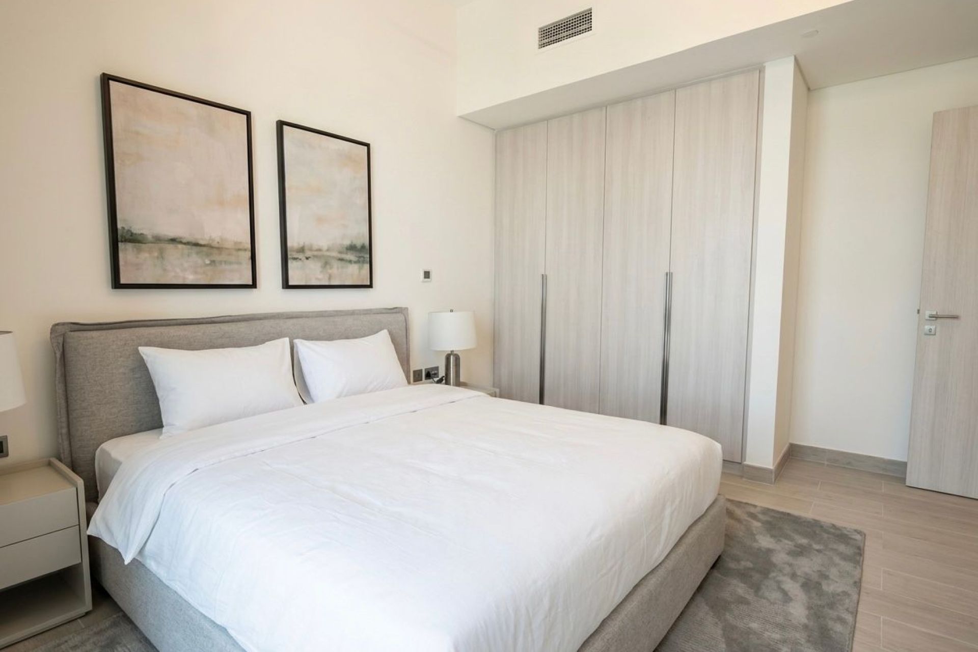 Prime Location|Fully Furnished | Ready to Move-in