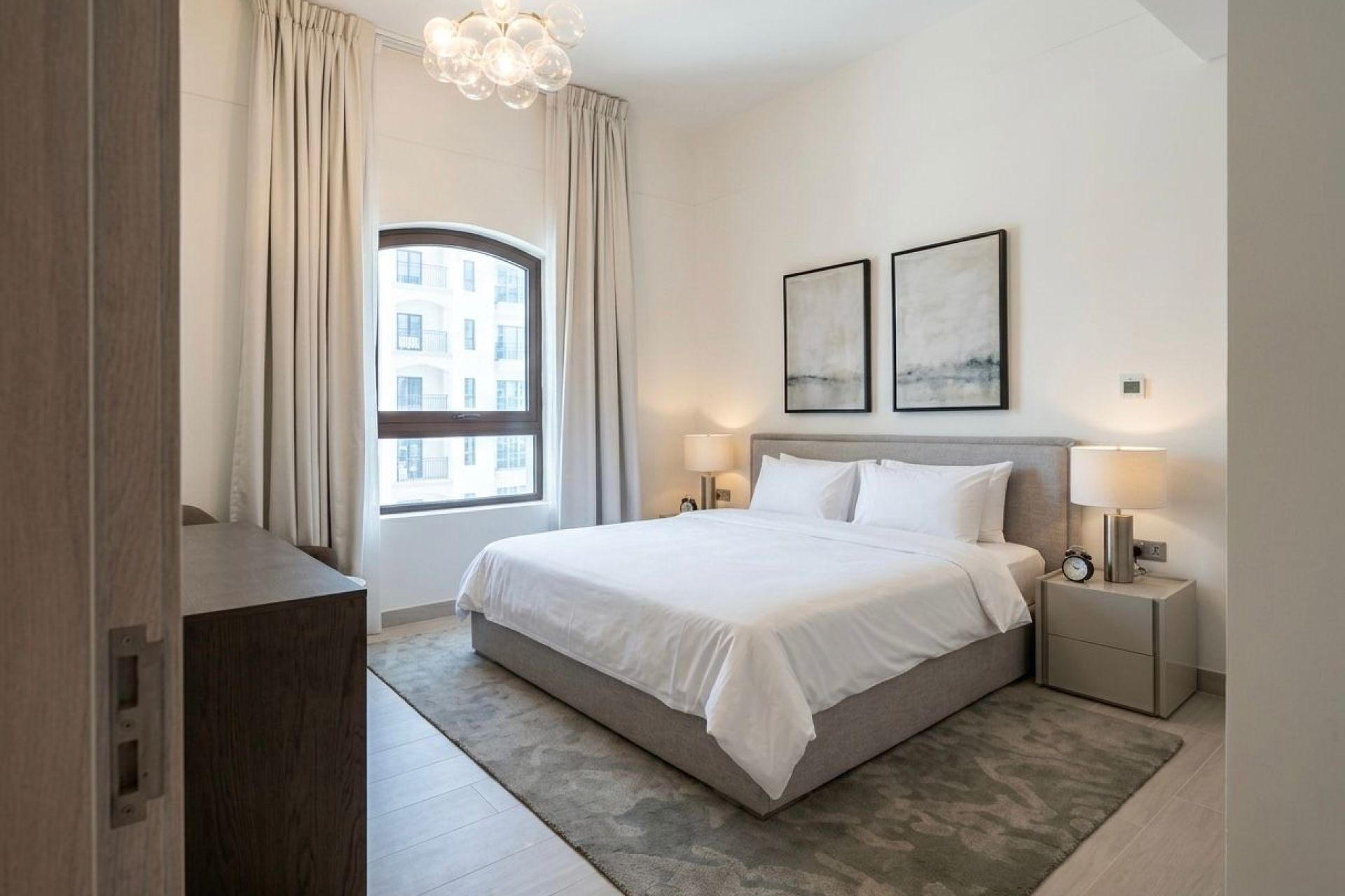 Prime Location|Fully Furnished | Ready to Move-in