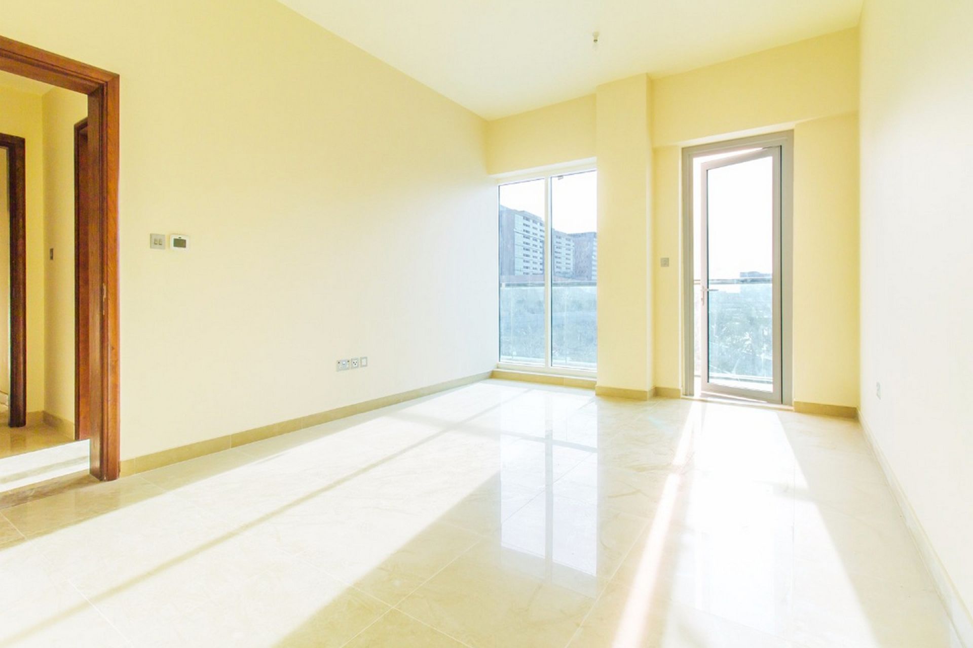 High Flr. 2BR | Sea View | Vacant | 2 Payments
