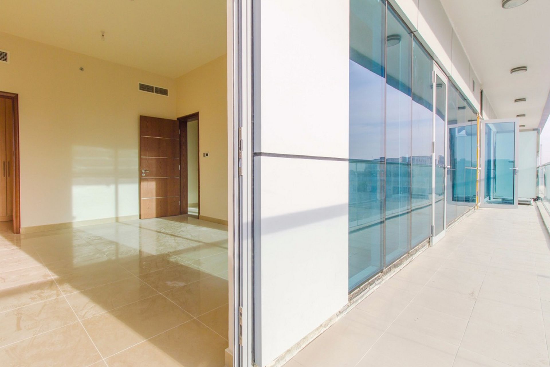 High Flr. 2BR | Sea View | Vacant | 2 Payments