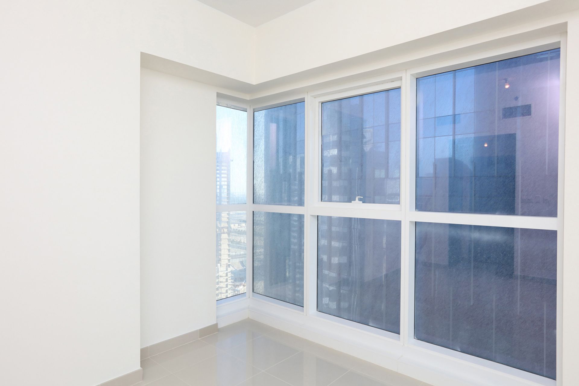 Ready to Move-in | Prime Location 1BR w/Laundy rm.