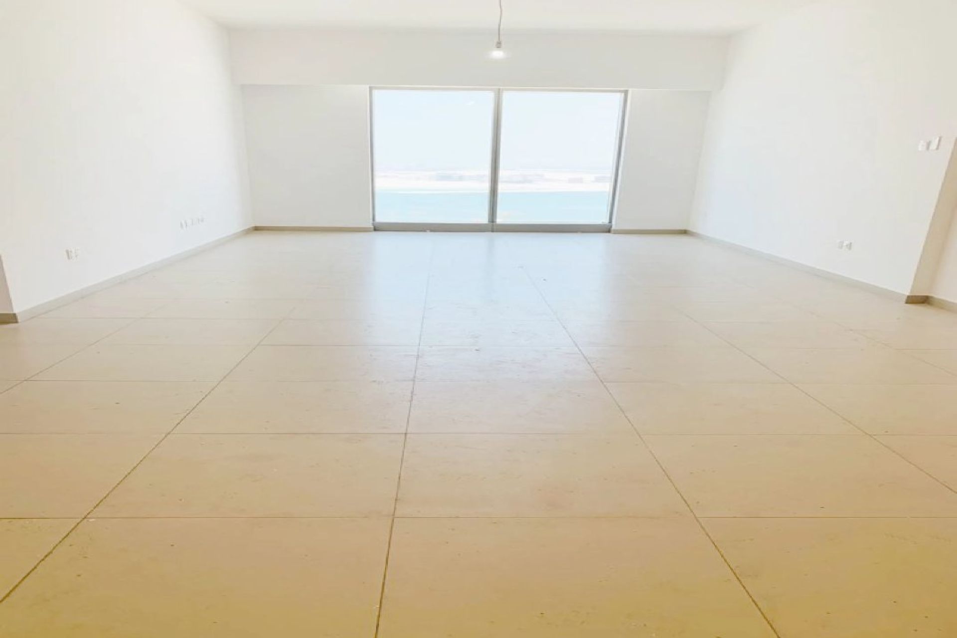 Prime Location | High Flr. Ready to Move 3BR+Maids